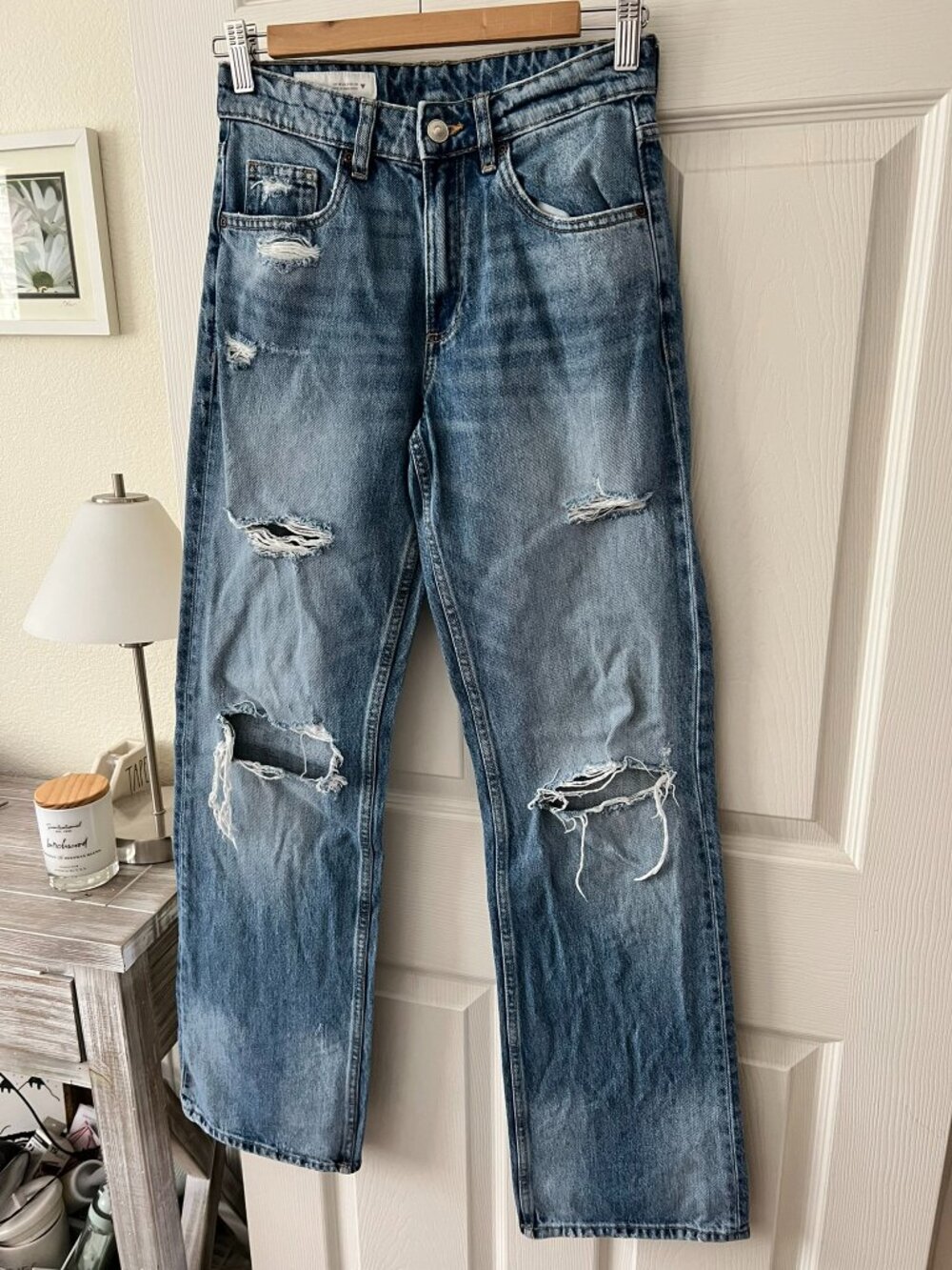 Zara Relaxed Wide Leg Jeans Size 0 High Rise Distressed Ripped 100% Cotton